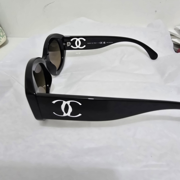 CHANEL Black and Brown Oval Sunglasses, NEW with BOX - Picture 4 of 14